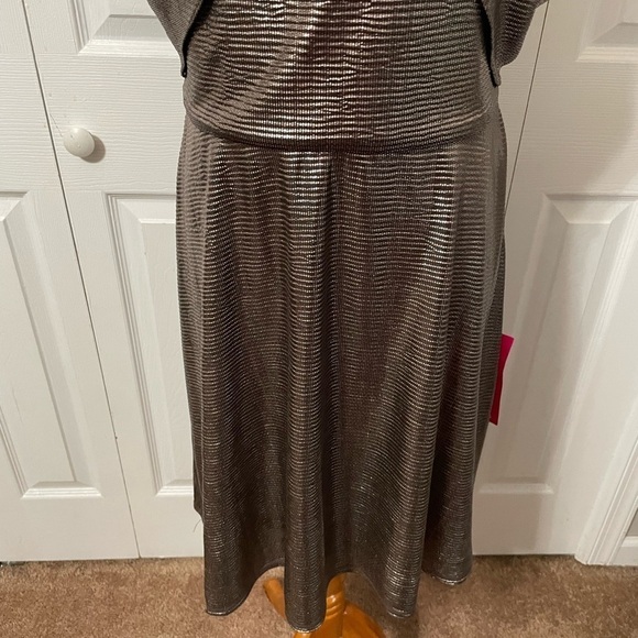 Halston Women’s Hi low Drape Metallic Gunmetal Racer back Midi dress size 8 - Picture 13 of 16